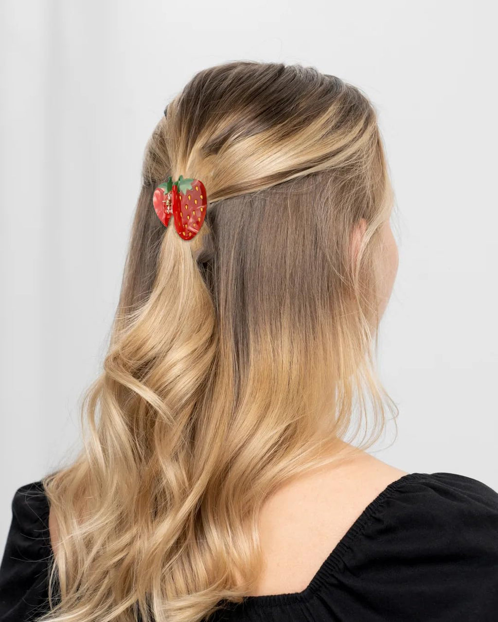 Cellulose Acetate Strawberry Claw Clip, Cute Unique Fruit Hair Clip Accessories for Women & Girls