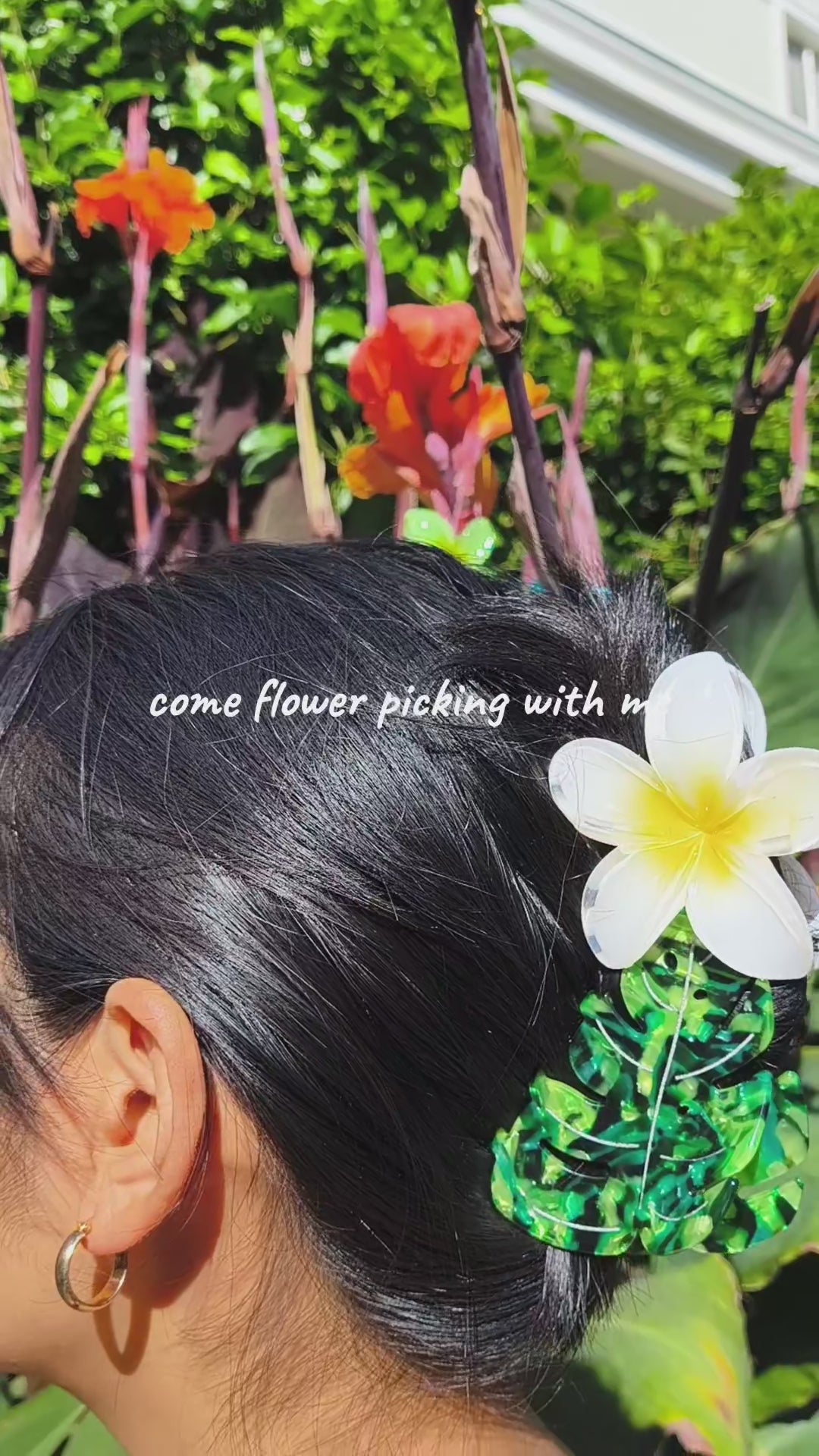 6 Pack Hawaiian Flower Hair Claw Clips